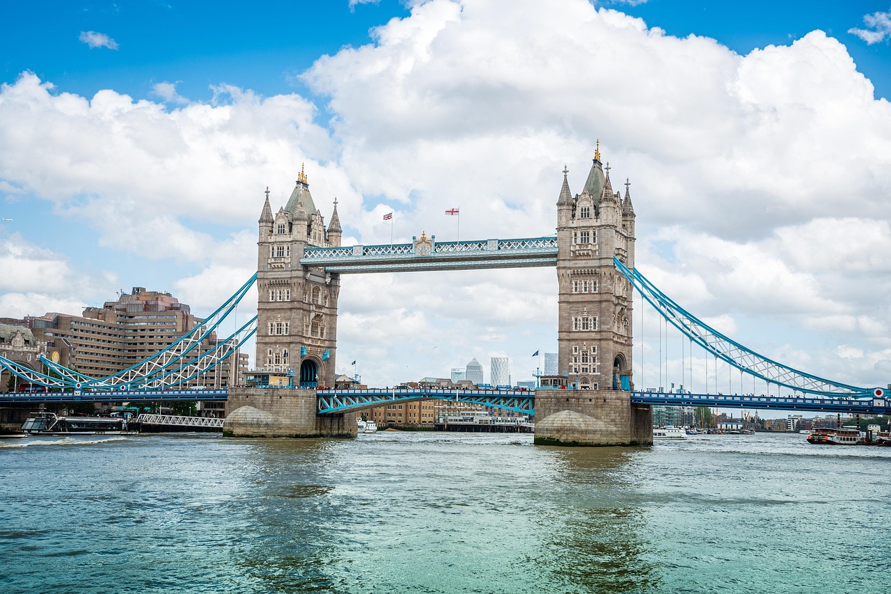 découvrez ce que sont les gaz à effet de serre, leur rôle dans le réchauffement climatique, leurs principales sources et des conseils pour réduire leur émission afin de préserver l’environnement.