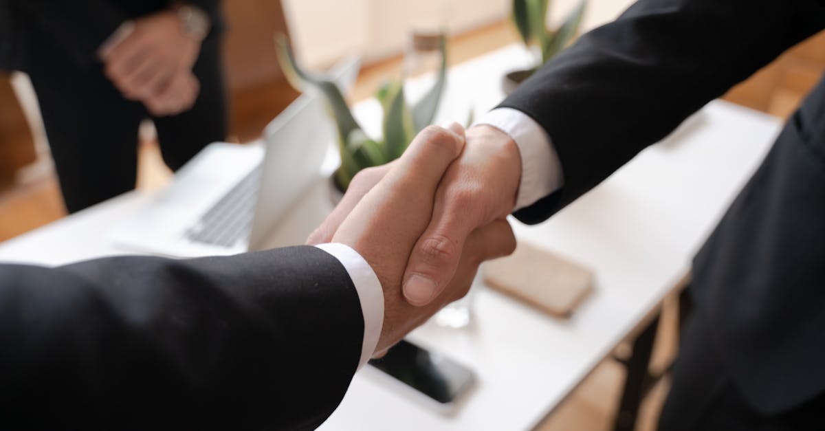 découvrez comment les engagements climatiques des entreprises façonnent un avenir durable. explorez les stratégies adoptées par les organisations pour réduire leur empreinte carbone et contribuer à la lutte contre le changement climatique.