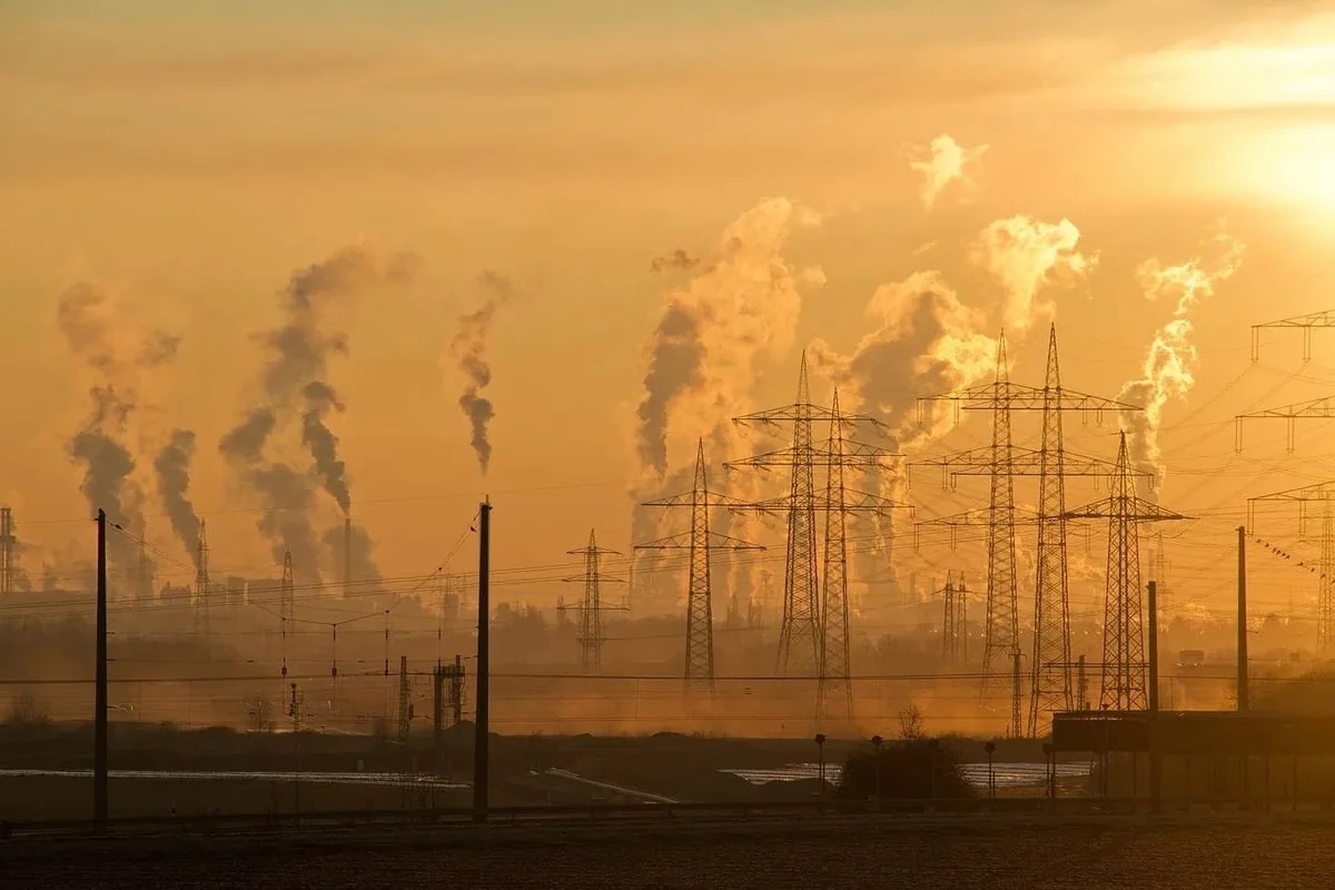 La pollution de l’air et l’impact carbone : la fin de l’ère dorée du chauffage au bois
