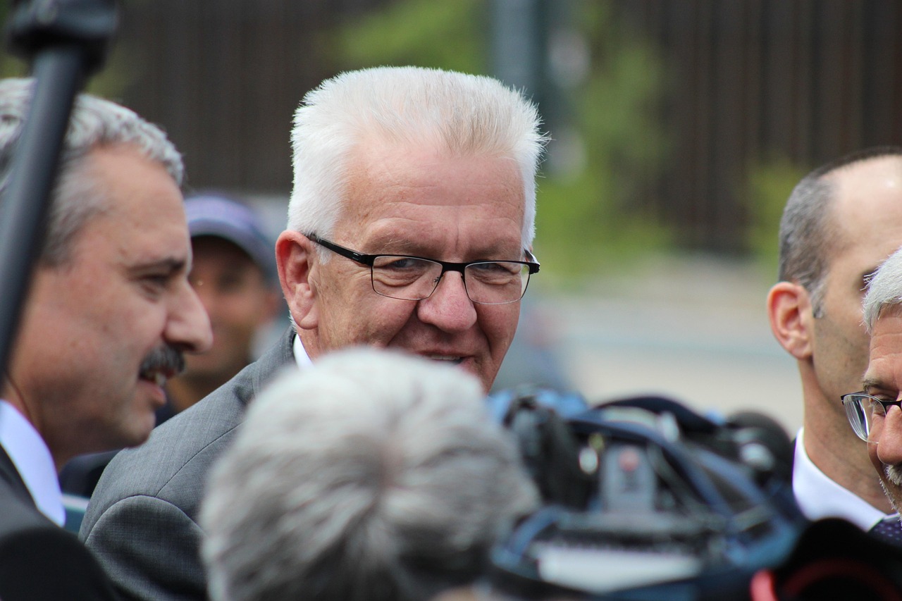 Le ministre des Transports annonce les 21 talents sélectionnés pour le programme Propulse 2026