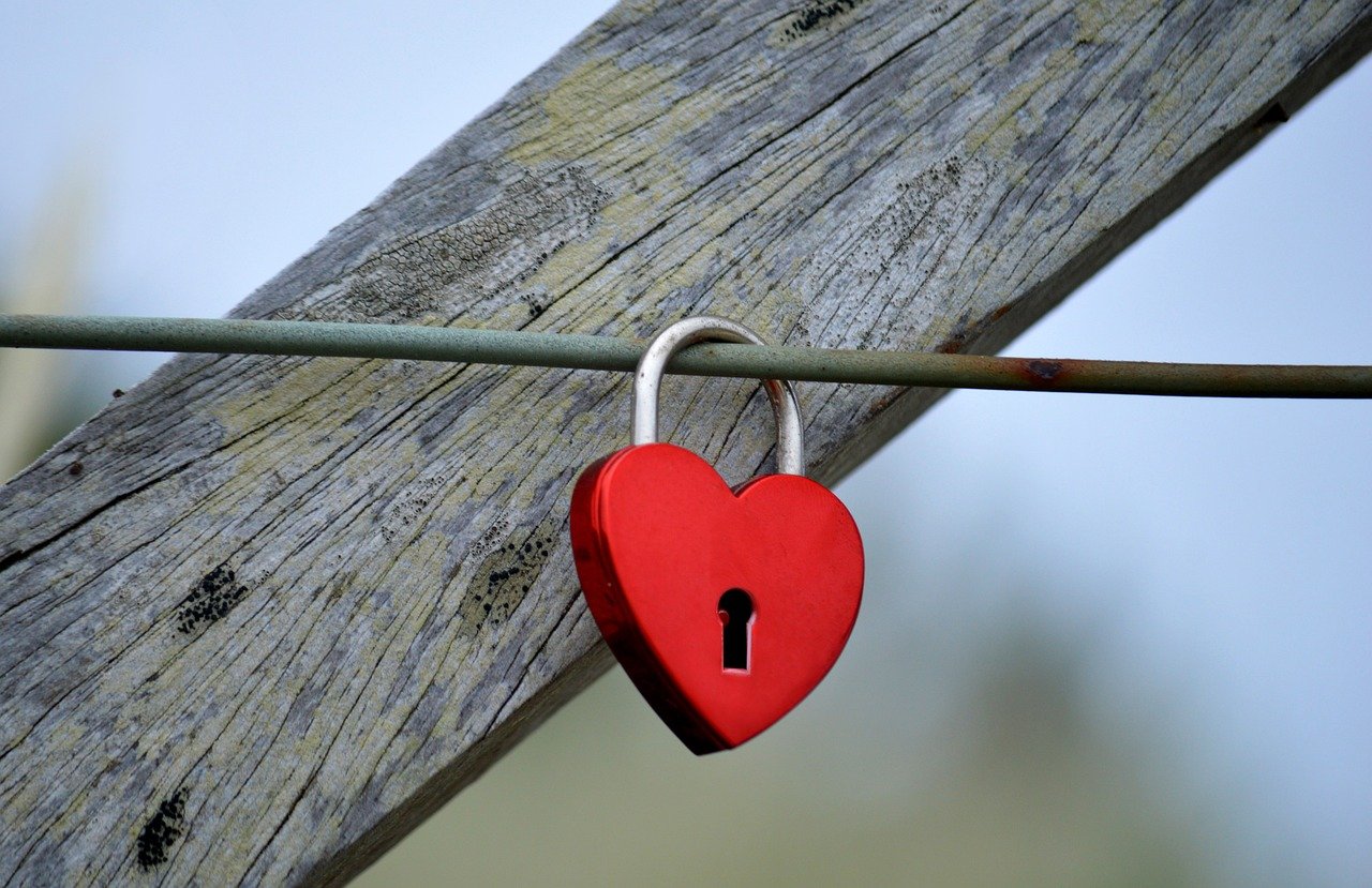 Sécurité, Smic, nucléaire : les points clés du programme dévoilé par Gabriel Attal