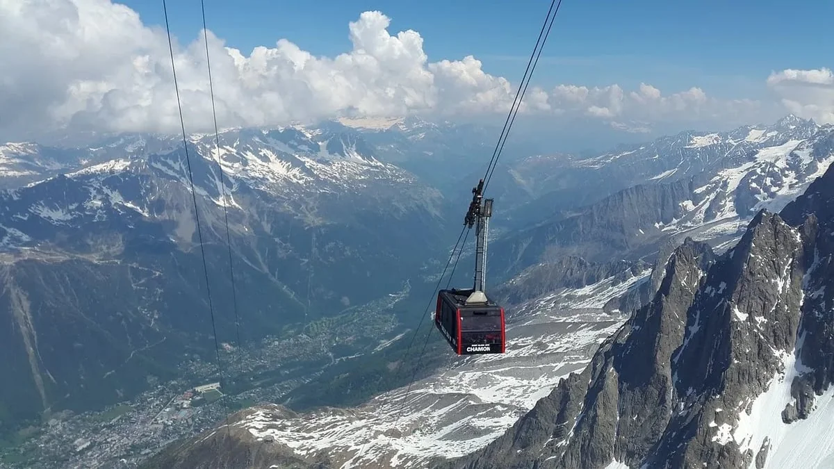 À Chamonix, le club de ski alpin s’engage activement pour lutter contre le changement climatique