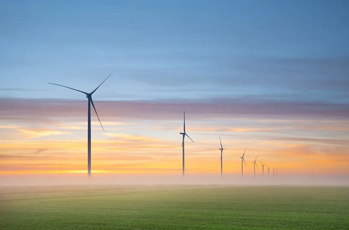 En 2023, Amazon réduit ses émissions globales grâce à sa réussite dans l’utilisation d’énergies renouvelables
